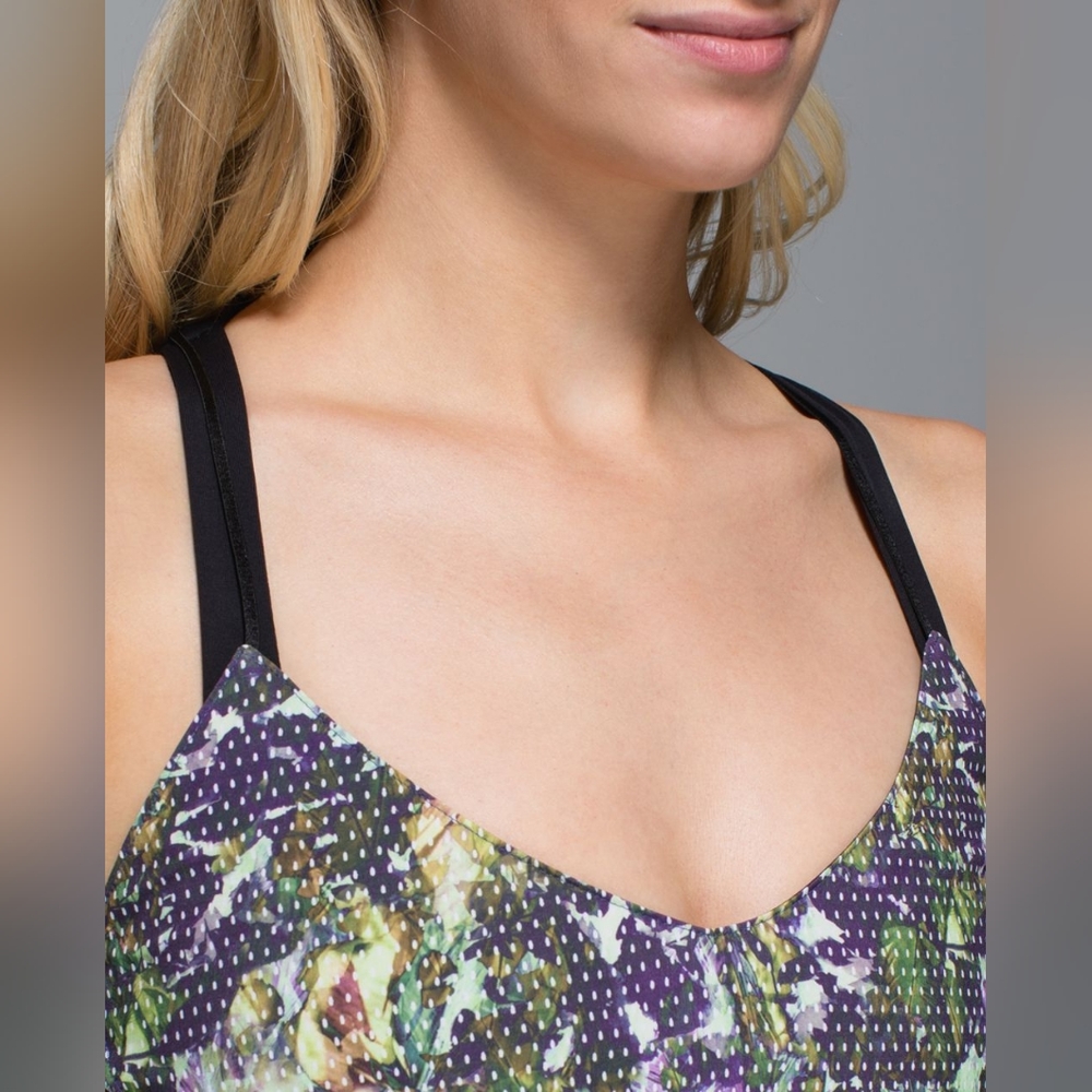 Lululemon - City Summer Dress - Size 4 - Picture 5 of 16